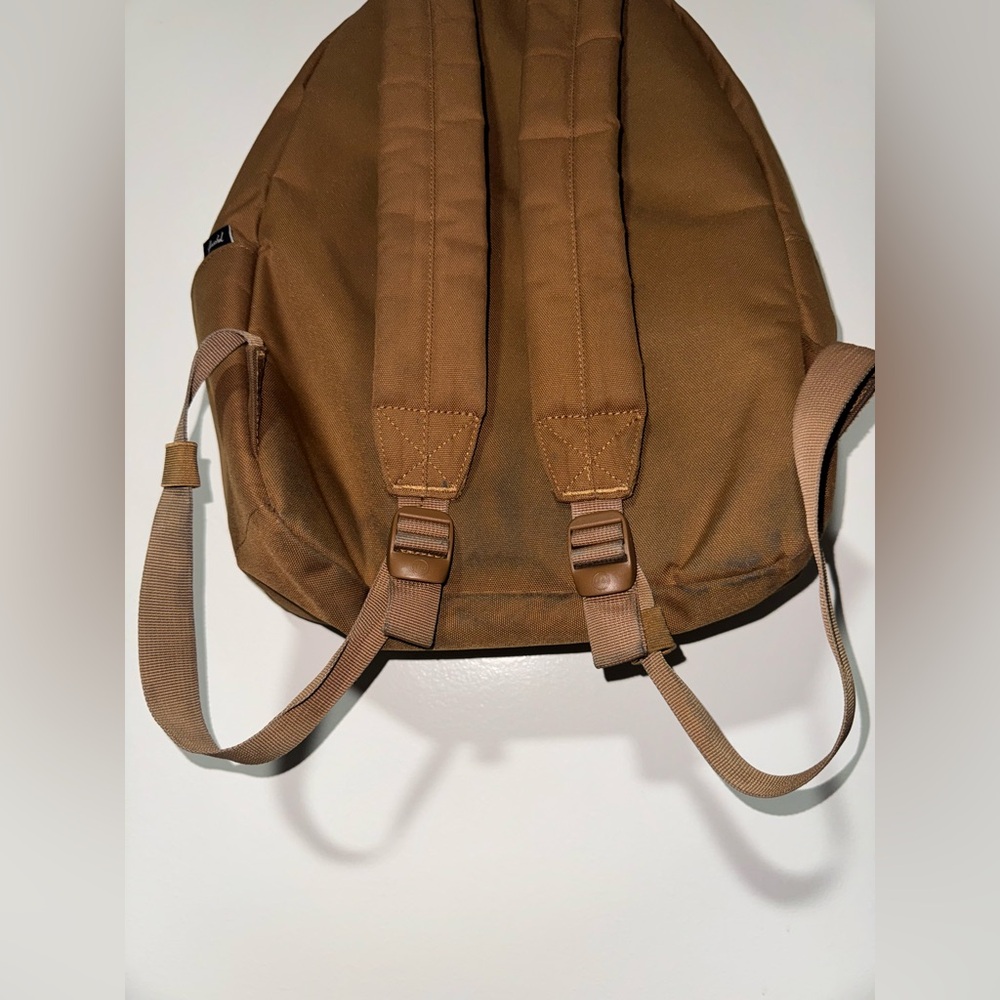 Used Herschel’s Backpack - Picture 7 of 10